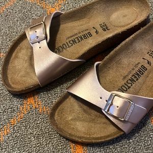 Birkenstock Madrid size 7